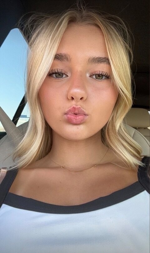 alliereynolds OnlyFans