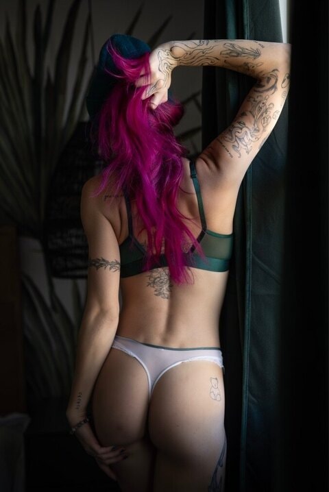 aurafairyivy2 OnlyFans
