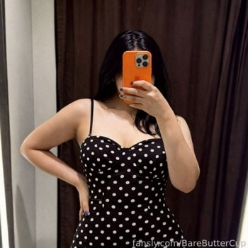 barebuttercup Shaved OnlyFans, rank #7 on Erogram