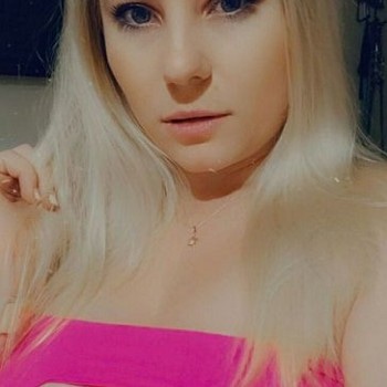 blonde-bunny OnlyFans
