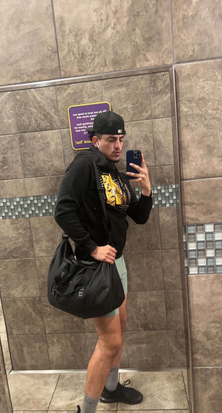 chinoshung Muslim OnlyFans, rank #6 on Erogram