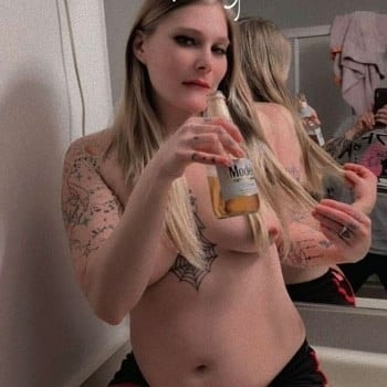 cosmicmoonbabe OnlyFans