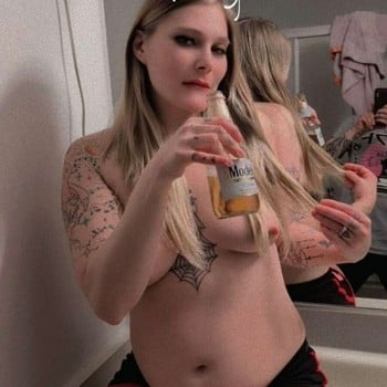 cosmicmoonbabe OnlyFans
