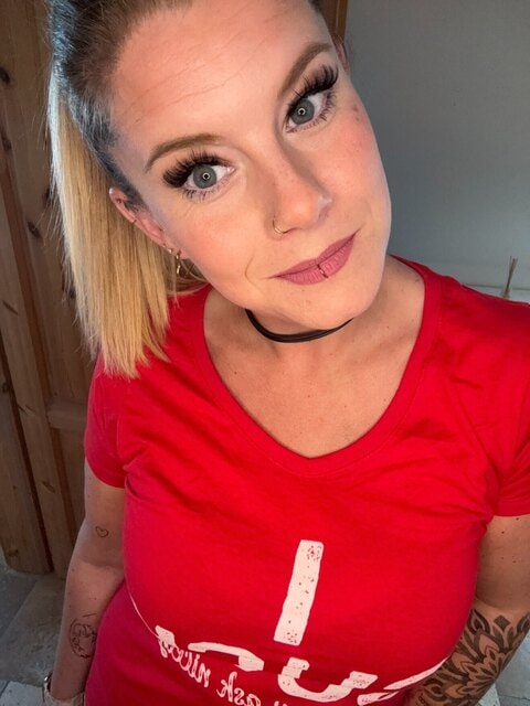 deepthroatvanessa OnlyFans