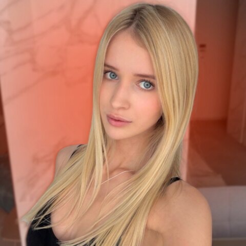dollyaria OnlyFans