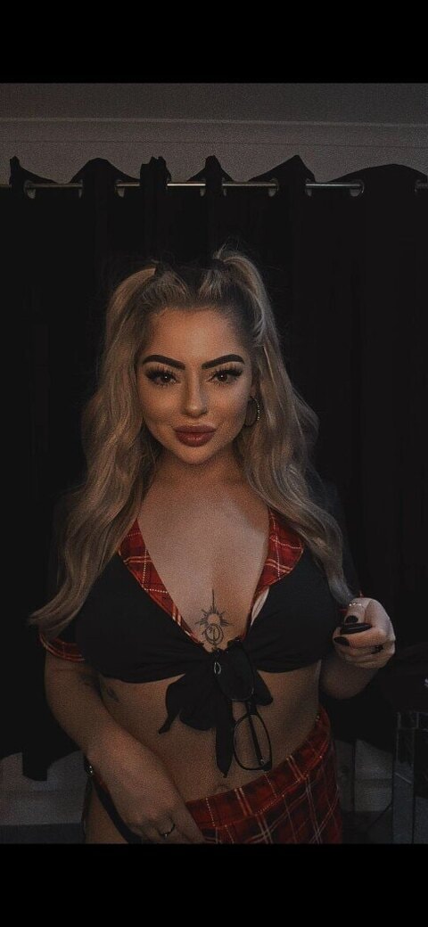 emmmaa01x OnlyFans