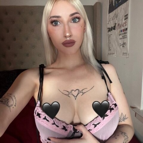 girlfriendstellaskye OnlyFans