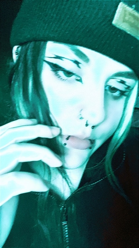 gothpuppy OnlyFans