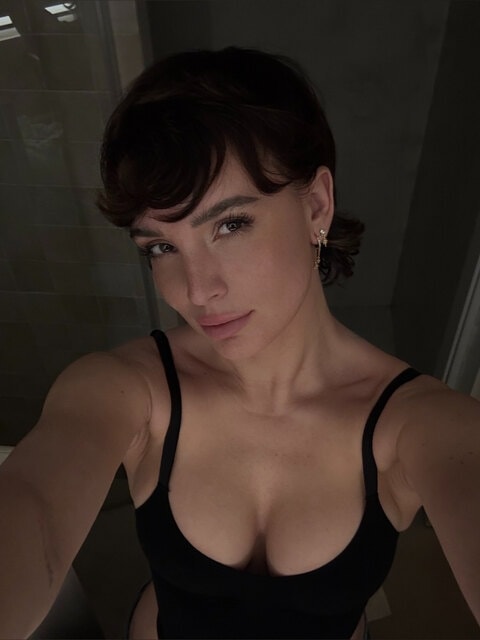 juliaroemmelt Turkish OnlyFans, rank #6 on Erogram
