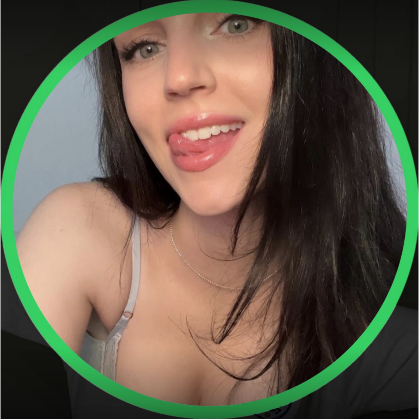Florida OnlyFans model preview