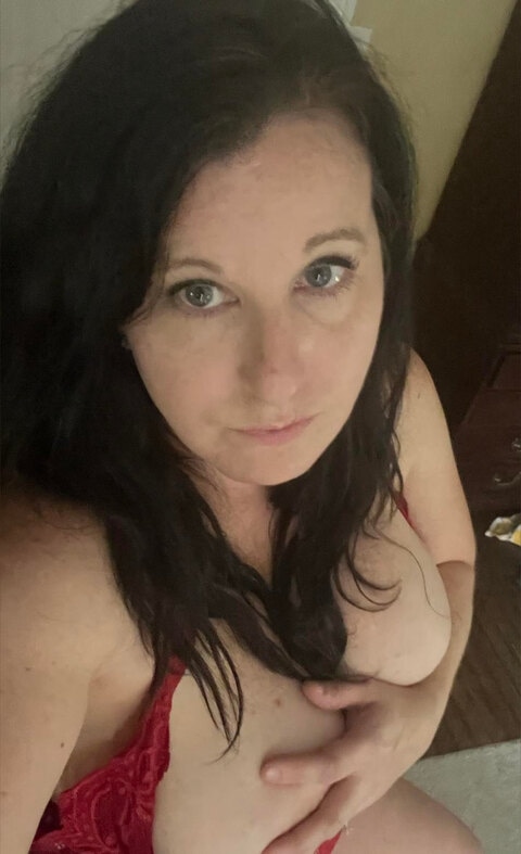 laceylane1977free OnlyFans