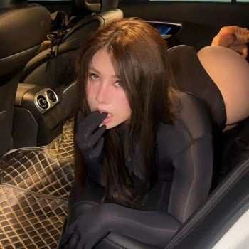 lele_heartbeat OnlyFans profile