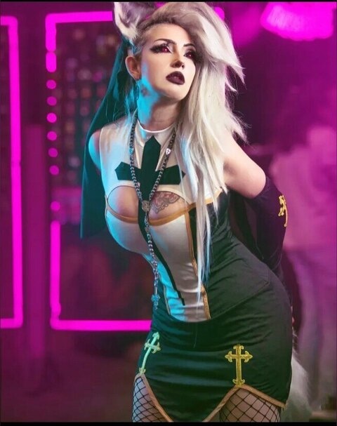 lenaleenyan OnlyFans