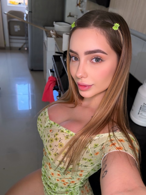 little_danit OnlyFans