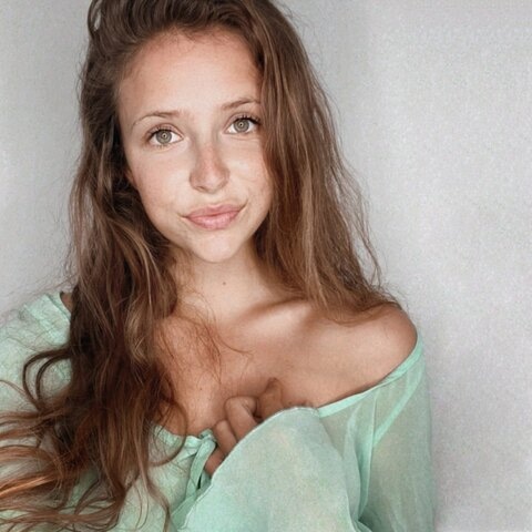 little.suzie OnlyFans