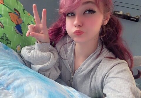 littlelily08 OnlyFans