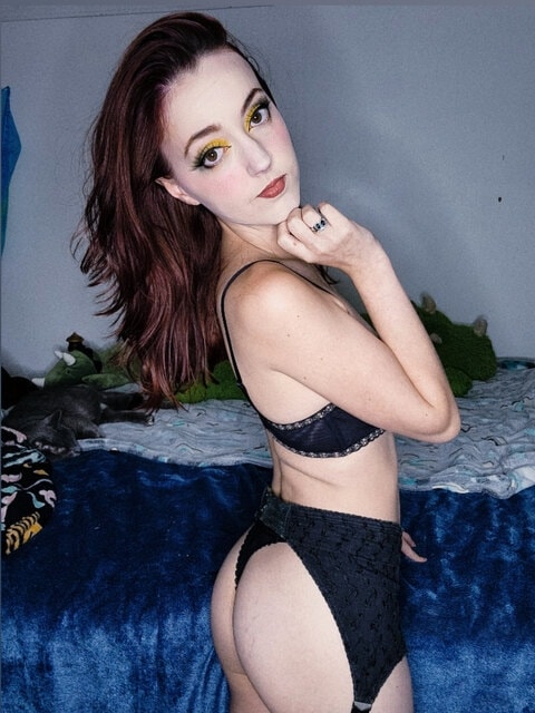 littlequinncosplay OnlyFans