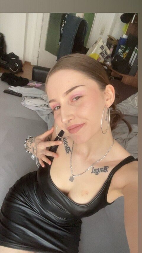 loco_jenny OnlyFans