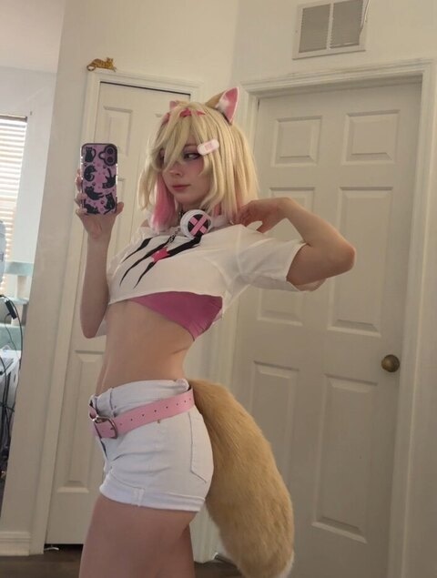 lolyomie OnlyFans