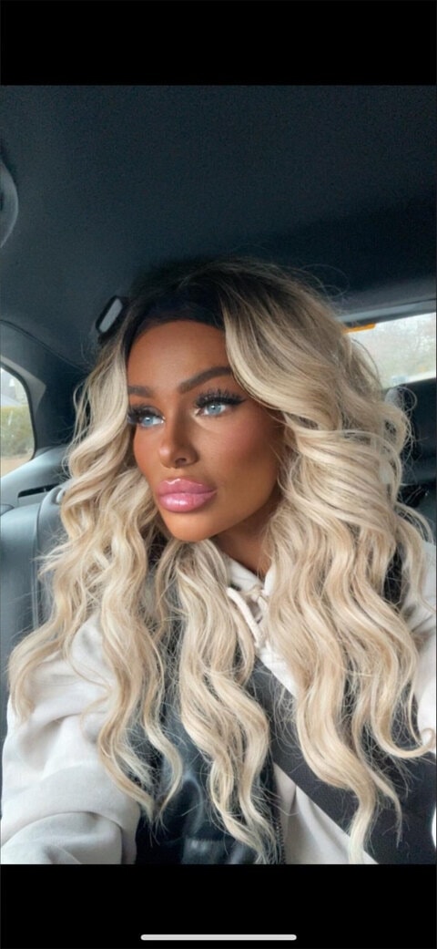 lou1111x OnlyFans