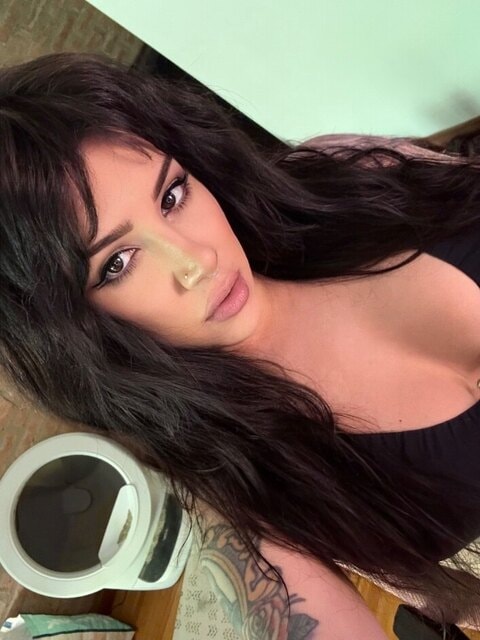 lunaluvbad OnlyFans