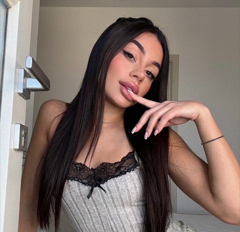 martinasmeraldivip OnlyFans