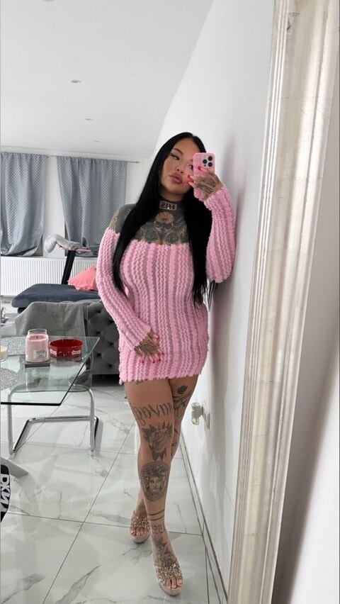 melinacurves OnlyFans