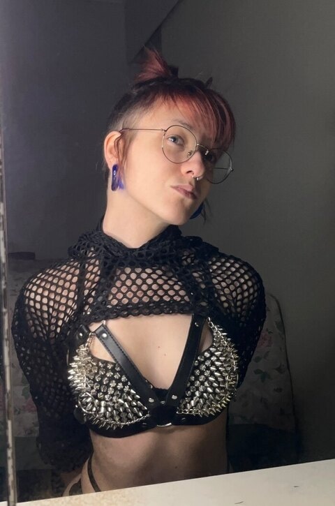 metalliprinsessa OnlyFans