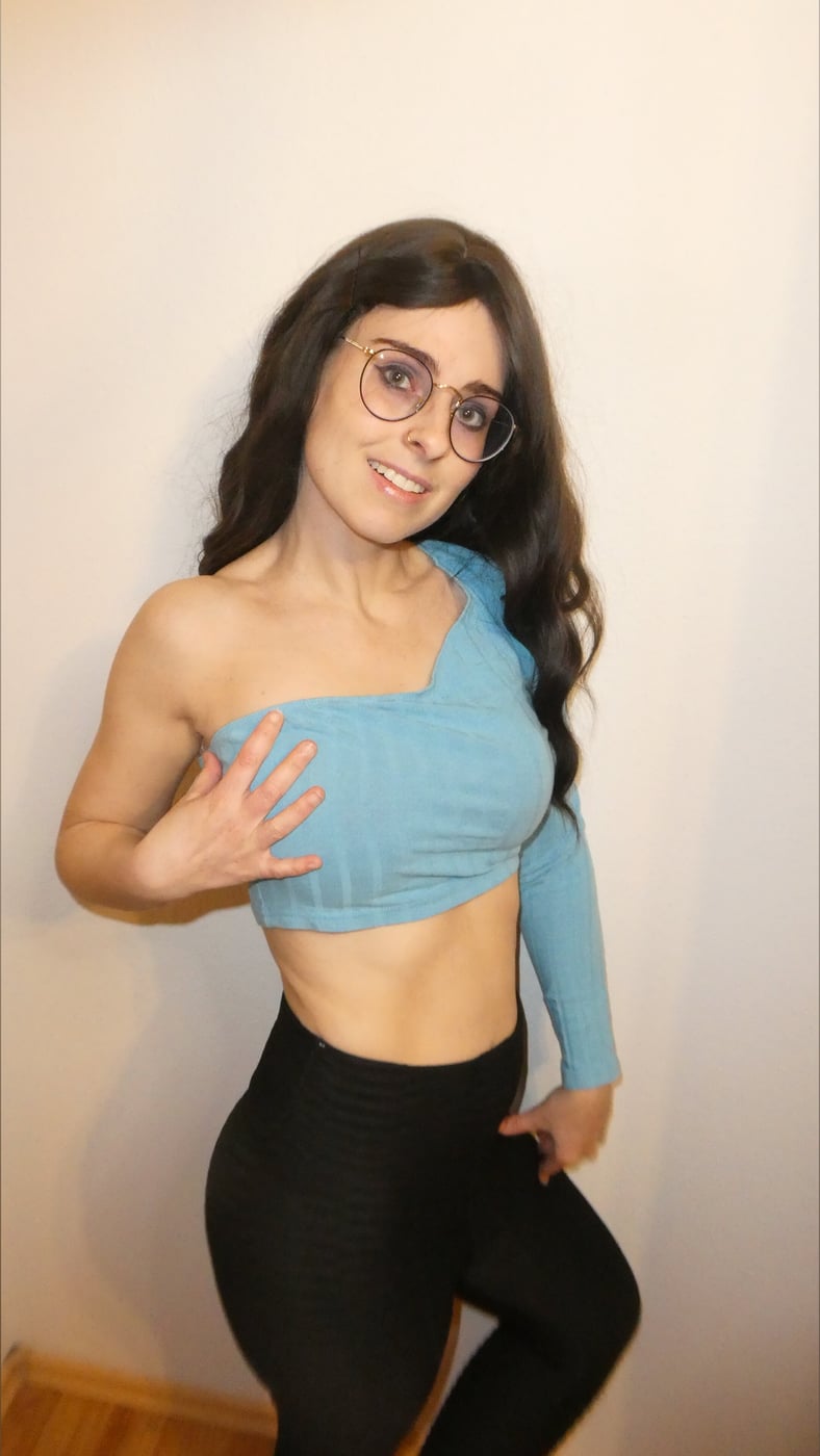 mia-kaiser Turkish OnlyFans, rank #49 on Erogram