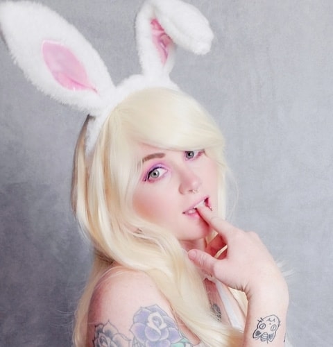 momijiaka OnlyFans