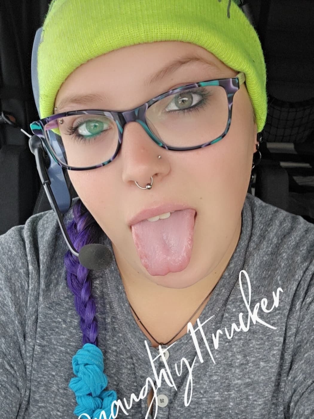 Naughty Trucker $4.99 VIP 🚚🥵😈 OnlyFans