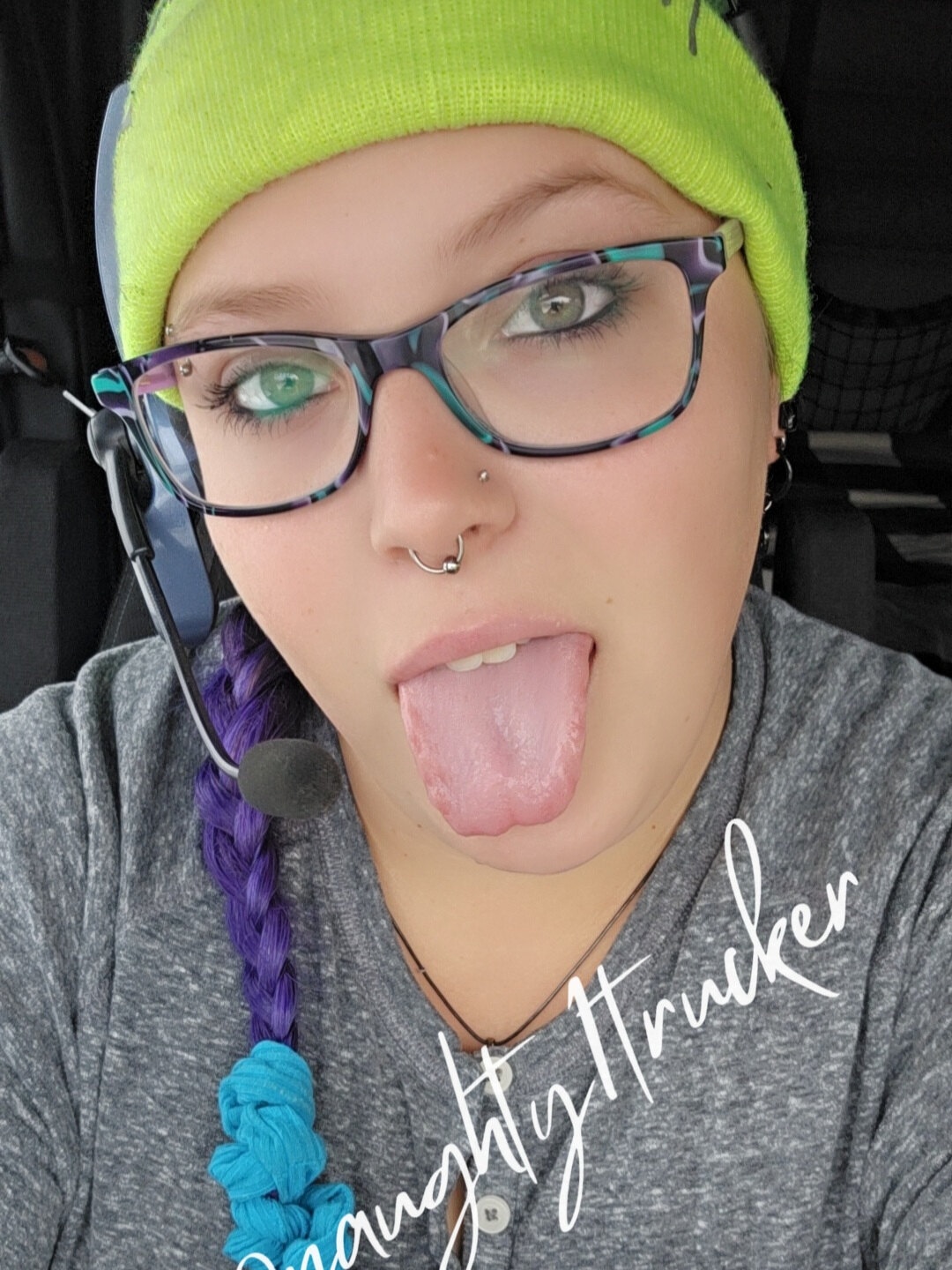 Naughty Trucker $4.99 VIP 🚚🥵😈 OnlyFans