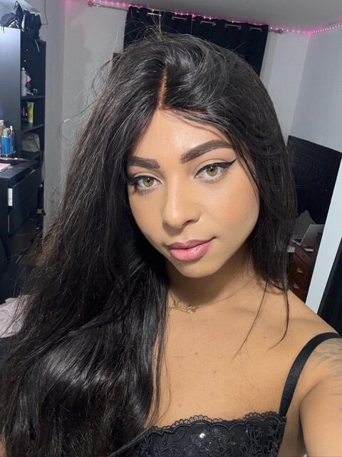 nicollylinss OnlyFans