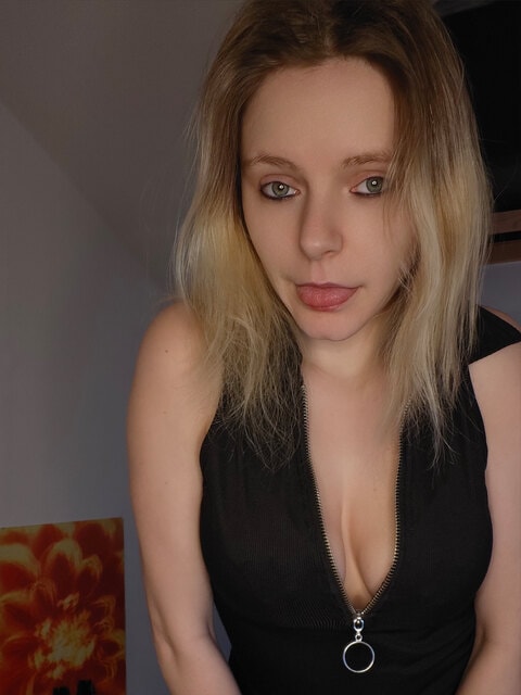 nidagonehot OnlyFans