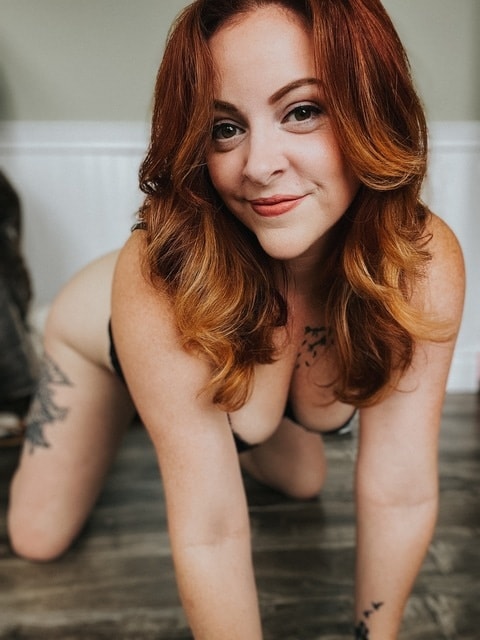 redhead.jade OnlyFans