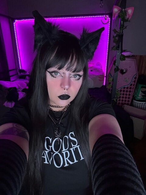 roxxiiredemption OnlyFans