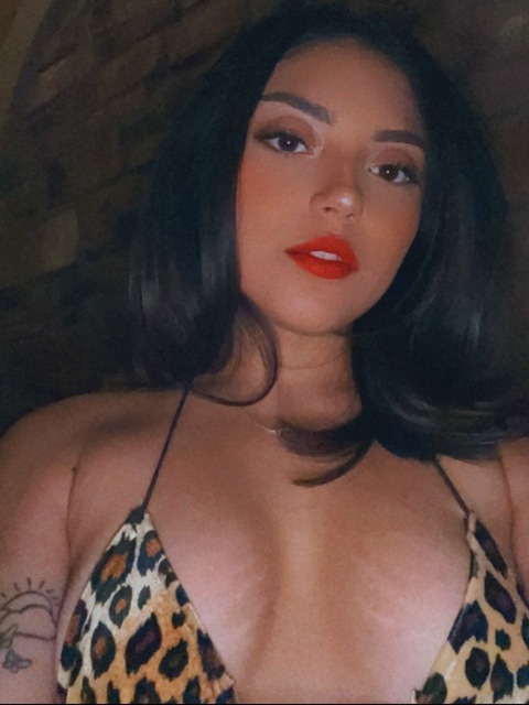 samanthavz82202 OnlyFans