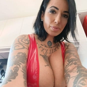 sandragofficial OnlyFans