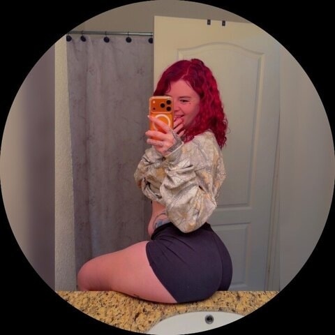 sneakerbae OnlyFans
