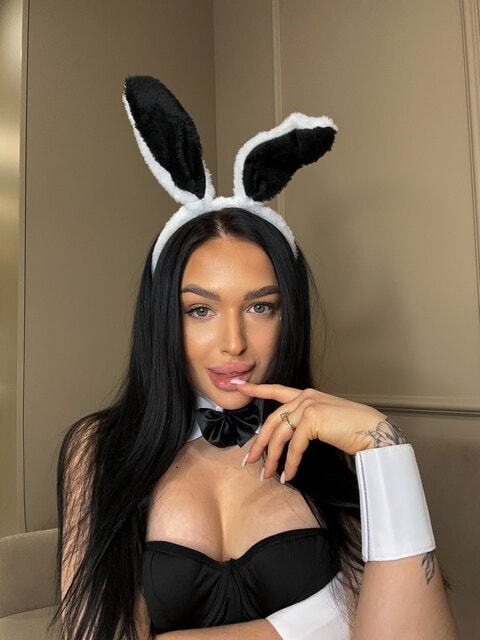 tasty_lola OnlyFans
