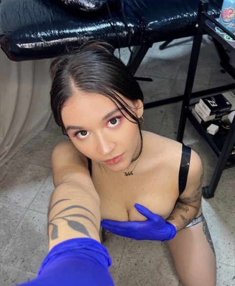 urmisscrystel OnlyFans