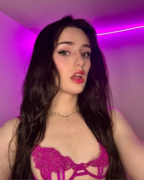 venusmoorez OnlyFans