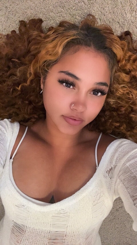 yourfavraee OnlyFans
