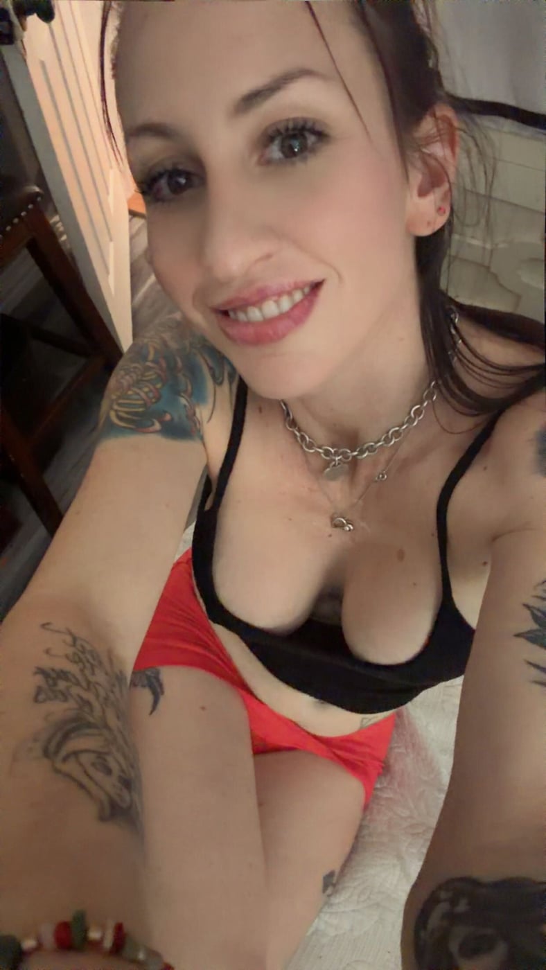 zoeyportlandstar Celebrity OnlyFans, rank #24 on Erogram