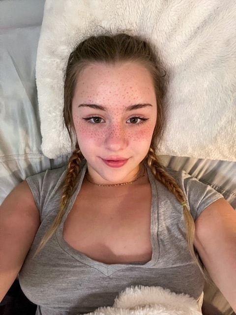 zoeyusofree OnlyFans